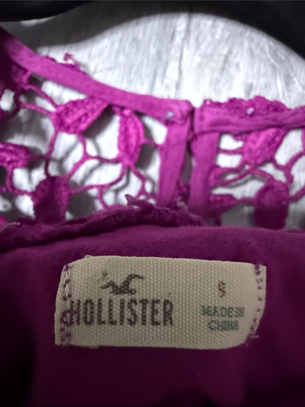 Hollister Magenta crochet Lace Short Sleeve knee length Dress - Picture 6 of 7